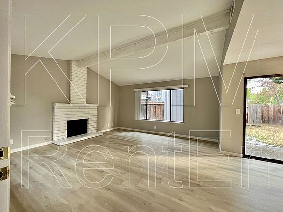 4th image of 5532 Fox Sparrow Ct