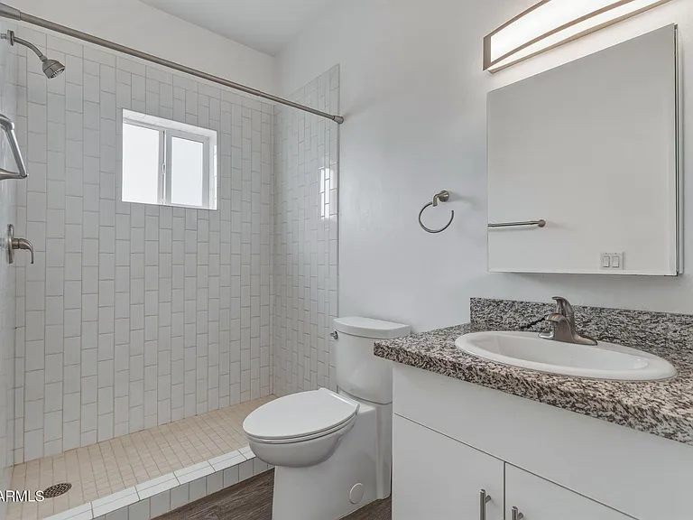 622 N 9th Ave #301 — Photo 17