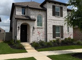 720 Lamp Post Ln, Argyle, TX 76226