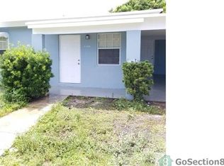 1103 W 30th St, Riviera Beach, FL 33404