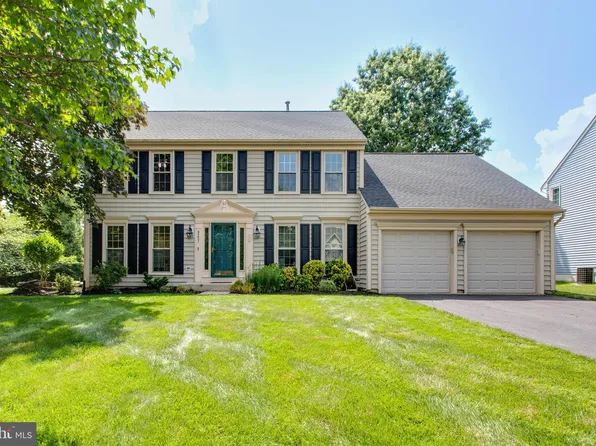 8257 Glenmar Rd, Ellicott City, MD 21043