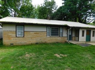 304 W 6th St, Mountain Home, AR 72653