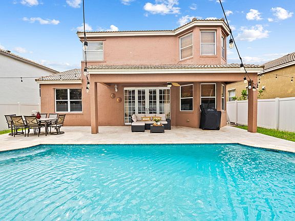 2nd image of 5019 SW 164th Avenue