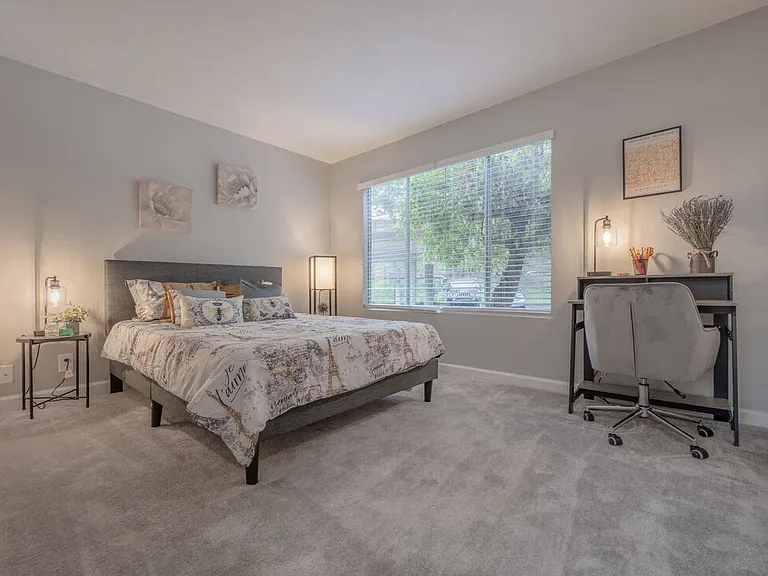 Danville Park Apartments — Photo 18