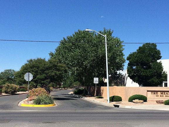 2nd image of 3125 La Mancha Dr NW