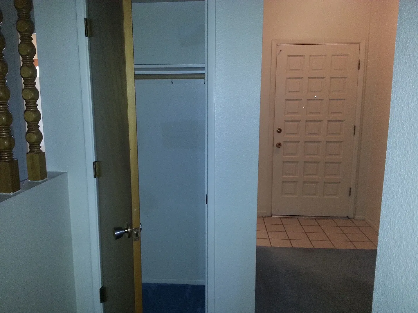 2 Bed / 2 Bath Townhouse on the Eastside! — Photo 4