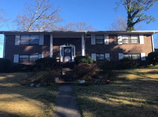 808 Monterey Dr, Bessemer, AL 35022