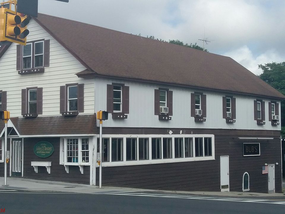 1st image of 2 W Montauk Hwy