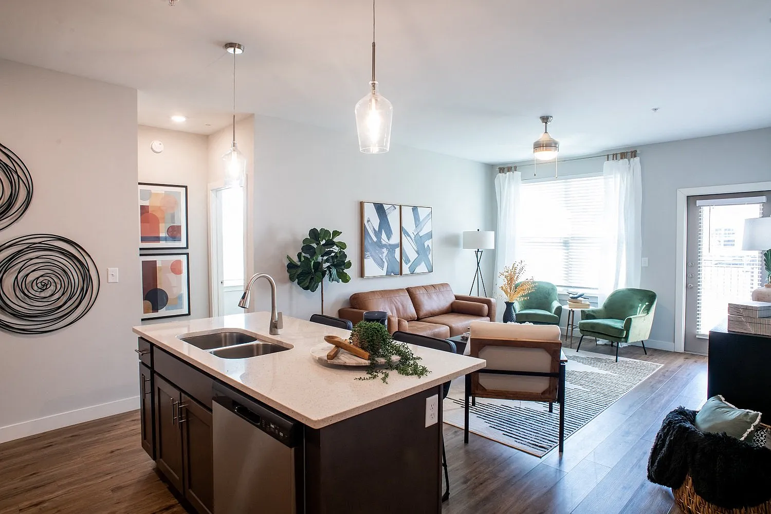 City Place at Germantown Apartments — Photo 4