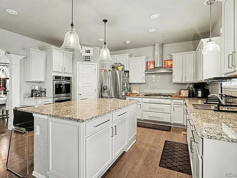 8835 Foxfire St — Photo 4