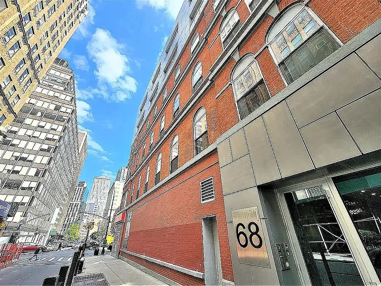 68 Livingston St #3A — Photo 10