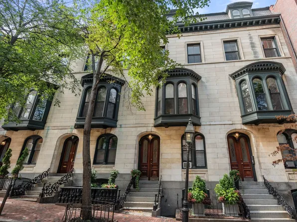 35 Hancock St APT 3, Boston, MA 02114