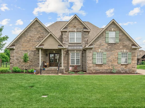 3224 Genoa Dr, Murfreesboro, TN 37128