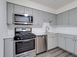 705 S Milwaukee Ave #C5EDA566E, Libertyville, IL 60048