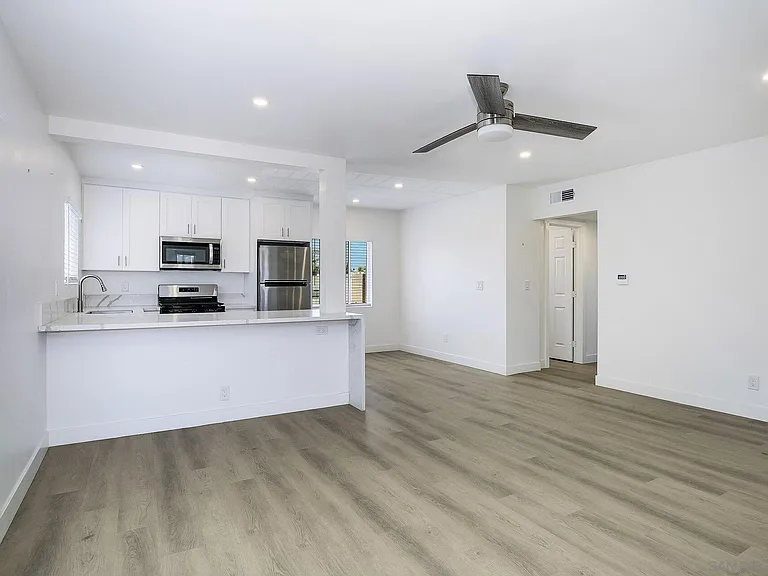3204 Collier Ave #3204 — Photo 14