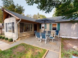 90 Greenbush Rd, Tappan, NY 10983