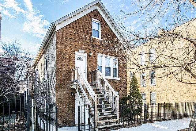 1st image of 1744 N Hoyne Ave #Ch