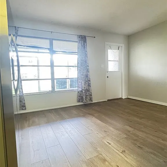 210 Elliot Ave #135 — Photo 23