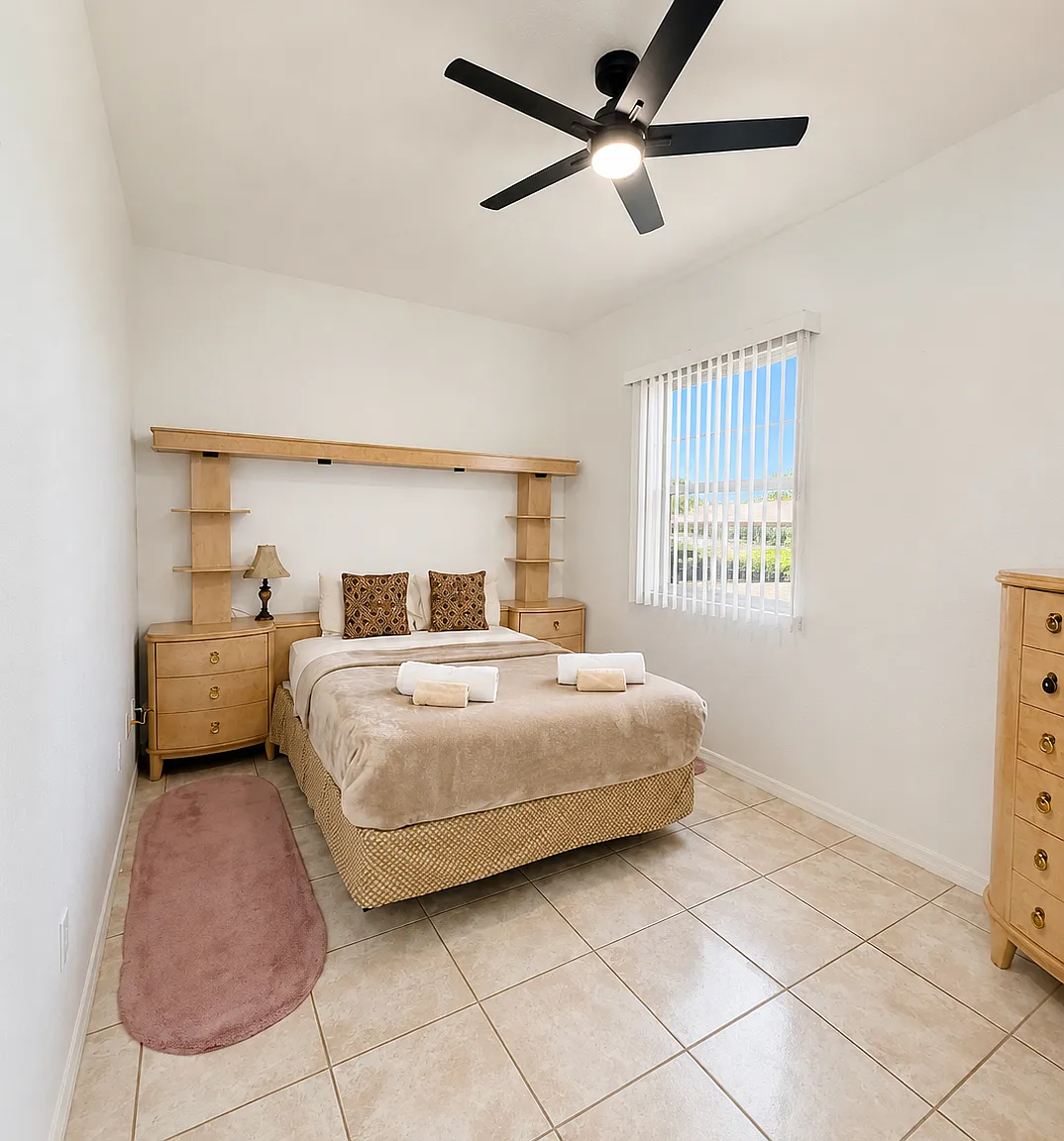 2 bed, 1100 sqft, $1,700 — Photo 2