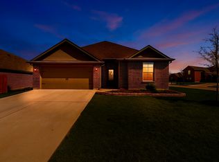 1837 Rialto Ln, Crowley, TX 76036