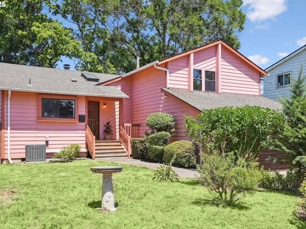 2027 SE Lexington St, Portland, OR 97202