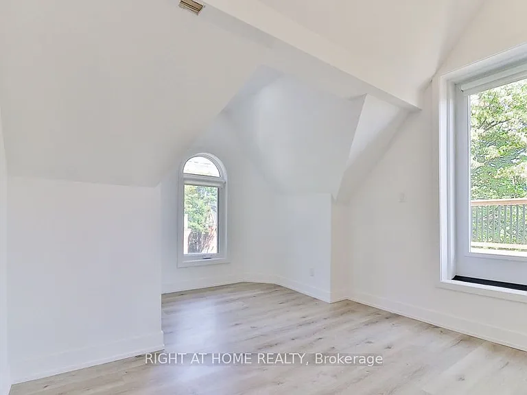 45 Brock Ave #3 — Photo 3
