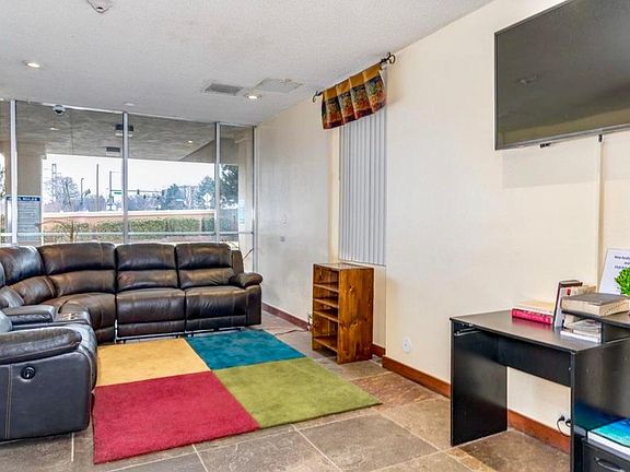 3rd image of 2225 Buchtel Blvd APT 106