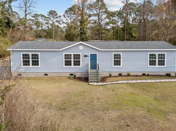 294 S Jenkins Street, Holly Ridge, NC 28445