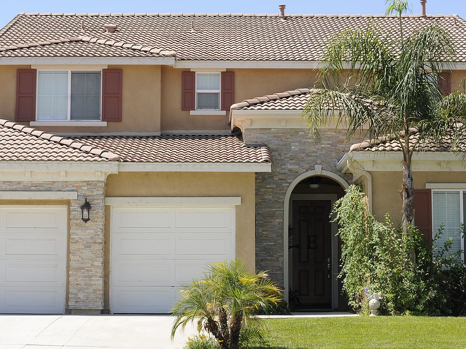 1st image of 2740 Newcastle Way