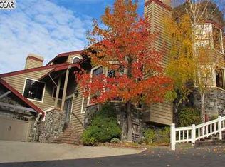 1300 Summit Rd, Lafayette, CA 94549