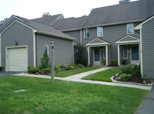 10 Copley Rd, South Glastonbury, CT 06073