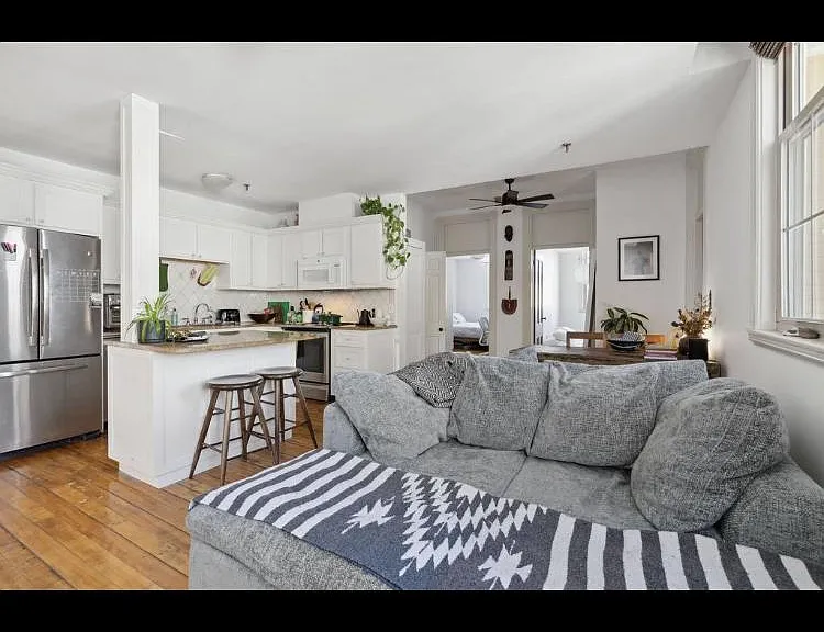 55 Pitt St #4 — Photo 10