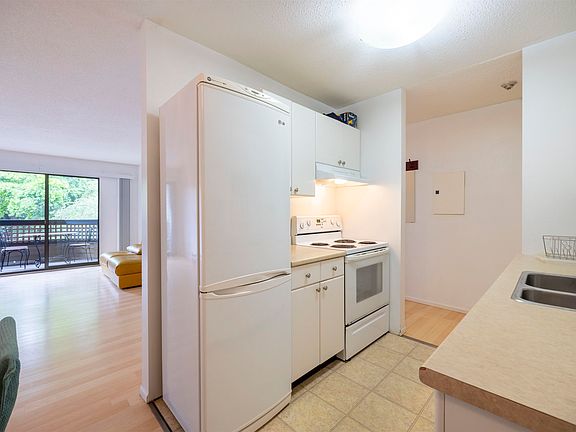 4th image of 1195 Pipeline Rd #203