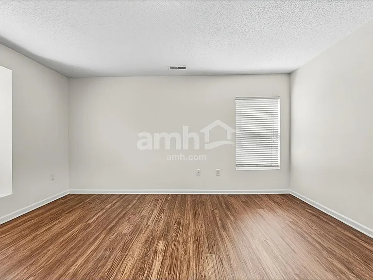 441 Tribune Dr — Photo 10