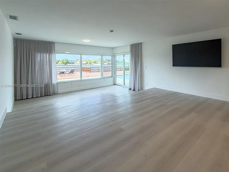 1690 Daytonia Rd — Photo 19