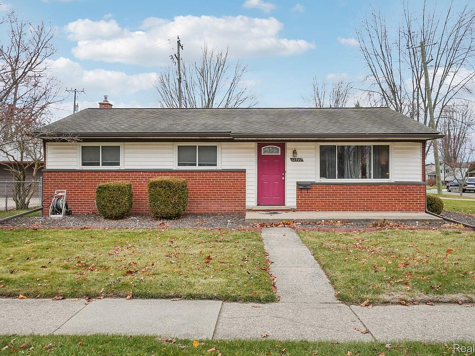 1st image of 12987 Denoter Dr