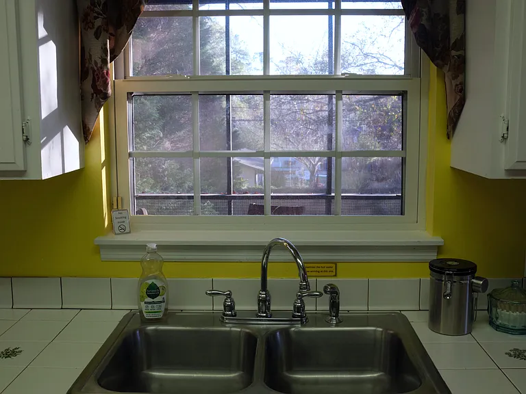 3104 Rosewood Dr — Photo 21