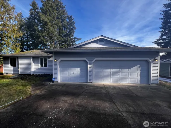 5616 195th Place E, Bonney Lake, WA 98391