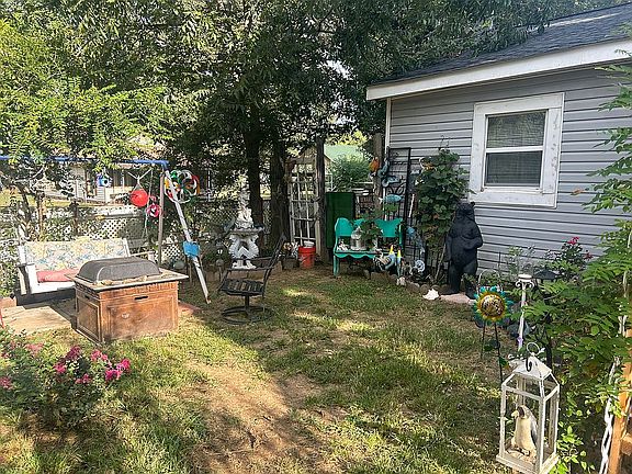 Sitting area in front yard
