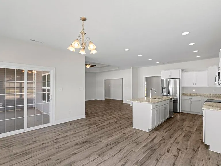 807 Maritime Way — Photo 9