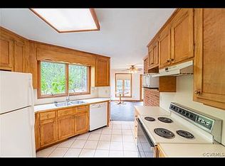 1071 Fanny White Rd, Dillwyn, VA 23936