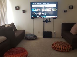 28933 N Prairie Ln APT 205, Canyon Country, CA 91387