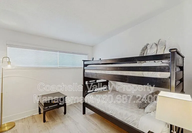 43709 Louisiana St — Photo 15