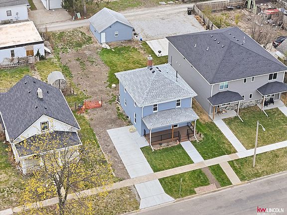 3rd image of 3097 S St