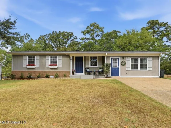 811 Deborah St, Pearl, MS 39208