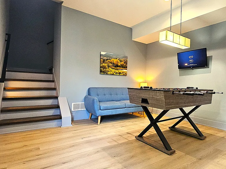 2nd Floor game room