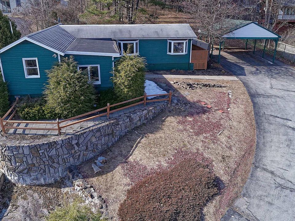1st image of 3023 Lake Shore Dr