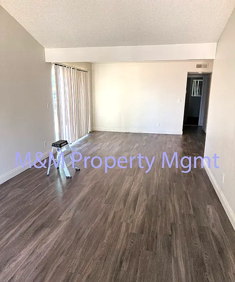 5010 Polk St #1 — Photo 2