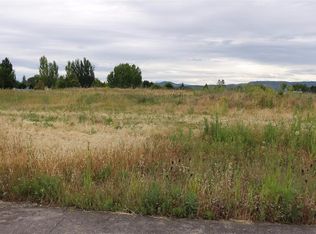 5468 Bierson Way, Central Pt, OR 97502