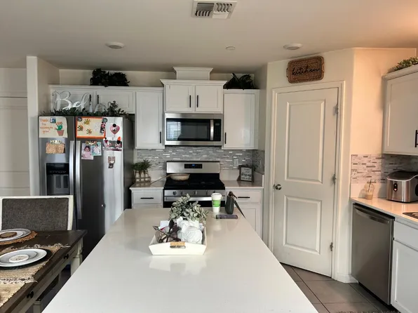 733 Newton Ct, Merced, CA 95348